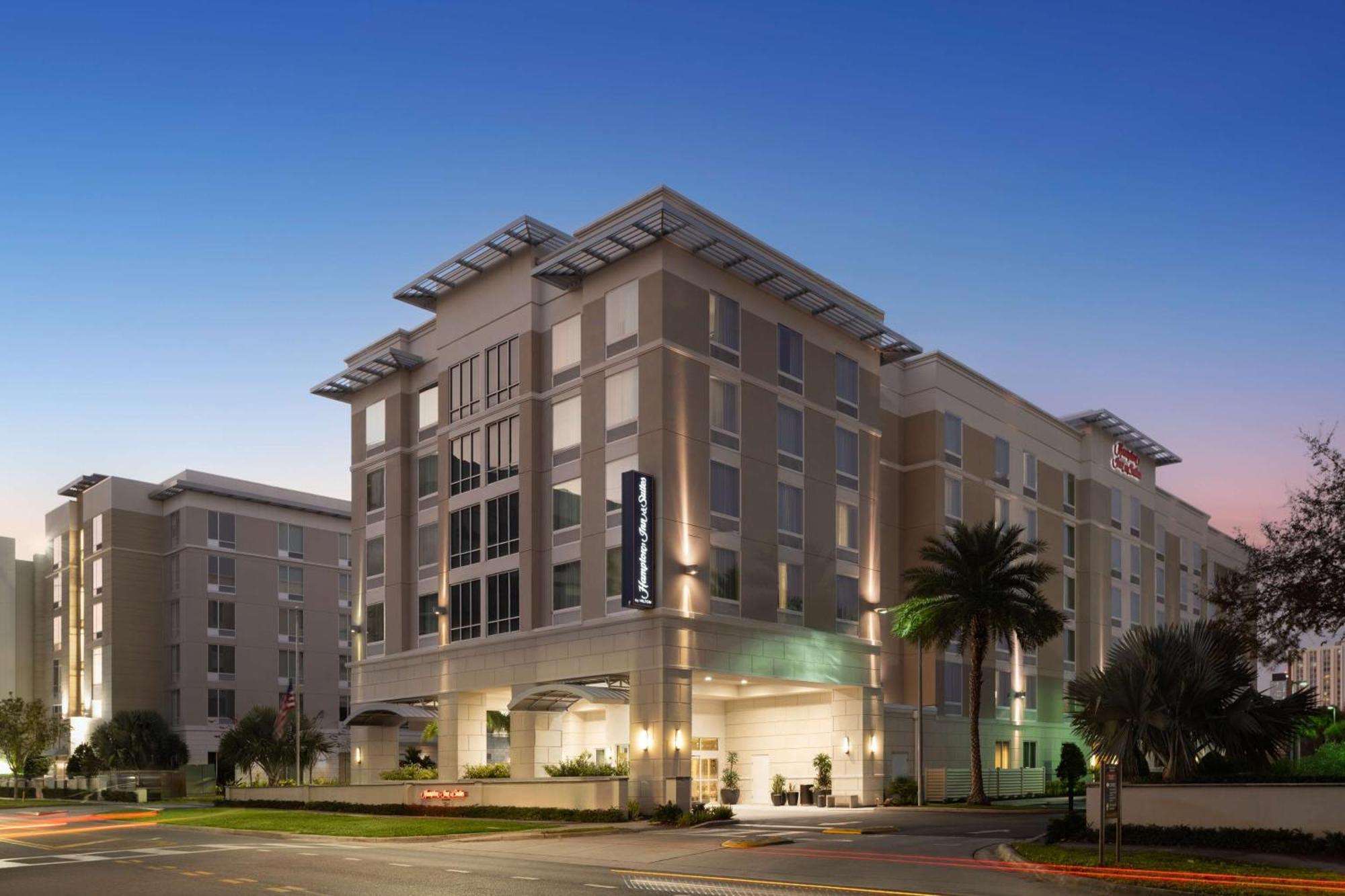 Hampton Inn & Suites Orlando/Downtown South - Medical Center Zewnętrze zdjęcie